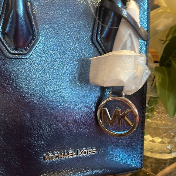 NWT MICHAEL KORS MINI, still wrapped MICHAEL KORS - Picture 2 of 10